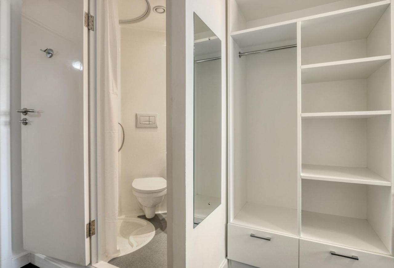 Bright & Central Room In Luton, Sleeps 2 Luton  Exterior photo